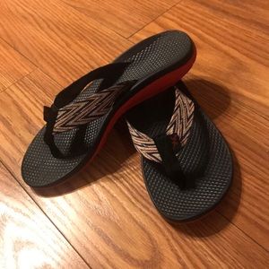 Excellent condition Chaco flip flops size W7